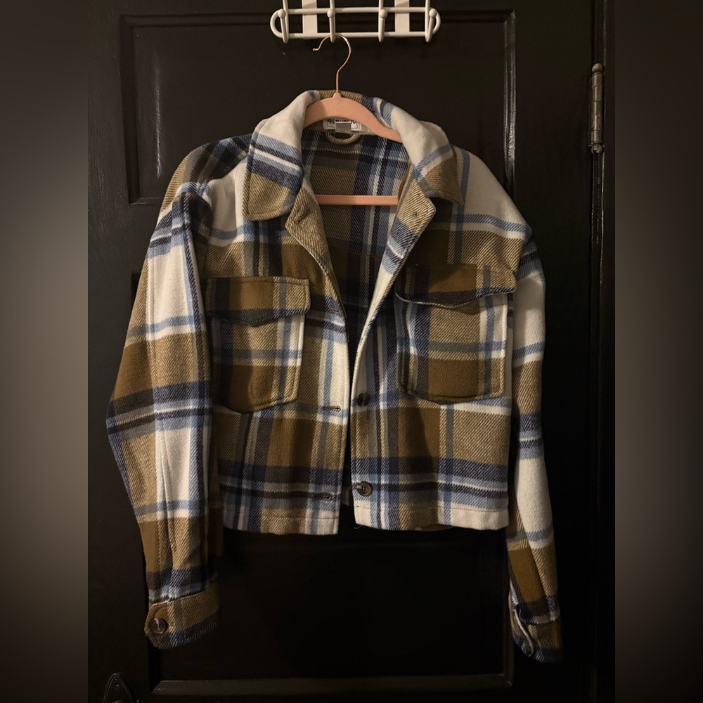 Women’s Republic Blue and Brown Cropped Flannel Jacket
